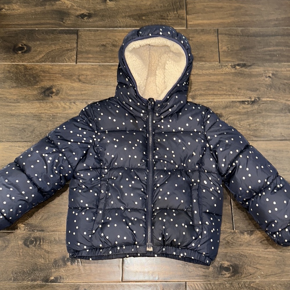 Gap Kids winter fur jacket, size small, Excellent condition, worn a few times